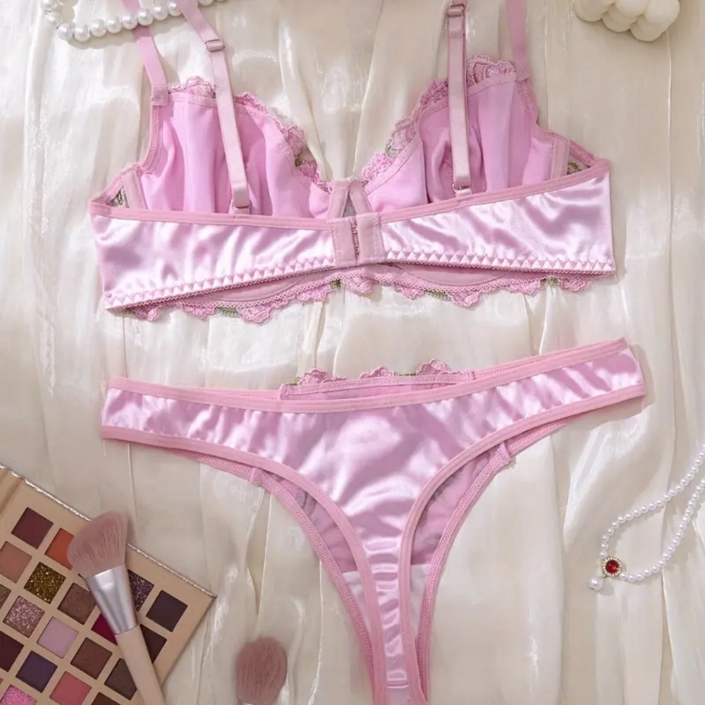 New sexy boho pink floral underwire bra panty set thong L and XL available - Picture 2 of 8